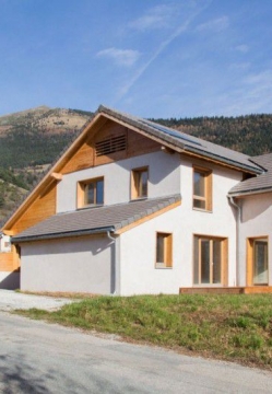 Francia-kenderbeton-kenderhazak (1)